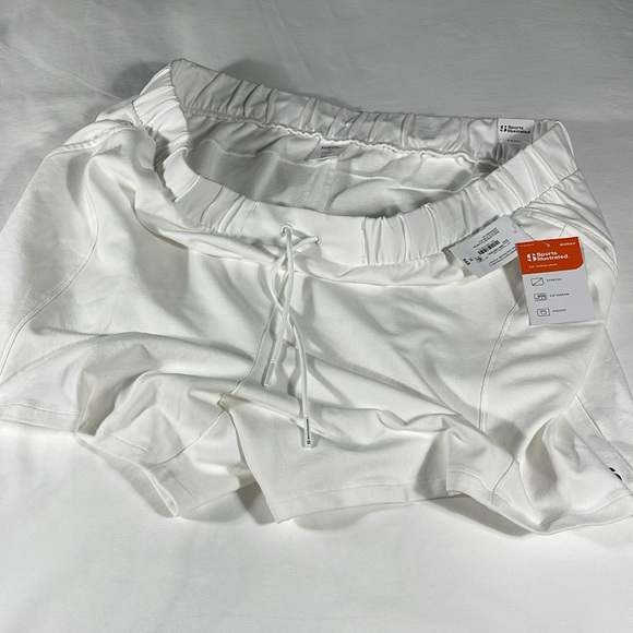 Sports Illustrated womens white pull-on drawstring elastic 5" shorts- size 2X - Picture 9 of 11